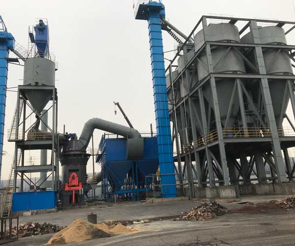 Choosing a Grinding Mill for Petroleum Coke Processing