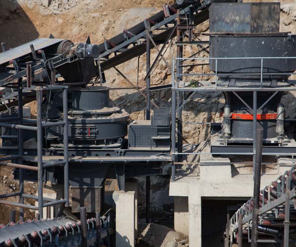 Modern Rock Crushing Machines:Enhancing Efficiency through Technological Advancements